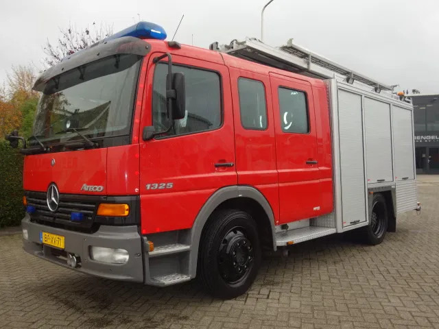 Mercedes-Benz 1325 godiva pump bomberos - Xe tải cứu hỏa: hình 1 Mercedes-Benz 1325 godiva pump bomberos - Xe tải cứu hỏa: hình 1