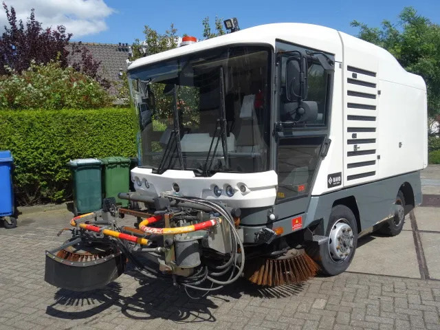 Ravo 540 3E BORSTEL EURO5 - Xe quét đường: hình 2 Ravo 540 3E BORSTEL EURO5 - Xe quét đường: hình 2