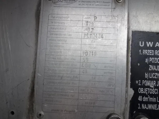 Renault Premium 370 16000liter steanless steeltank - Xe bồn: hình 4 Renault Premium 370 16000liter steanless steeltank - Xe bồn: hình 4