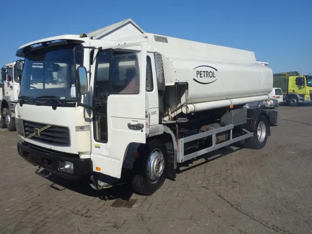 Volvo FL 240 220PK 12000 LITER STEELSPRINGS - Xe bồn: hình 2 Volvo FL 240 220PK 12000 LITER STEELSPRINGS - Xe bồn: hình 2