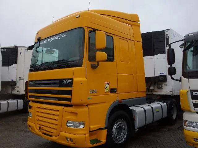DAF XF 105.460 2 diesel tanken - Xe đầu kéo: hình 3 DAF XF 105.460 2 diesel tanken - Xe đầu kéo: hình 3