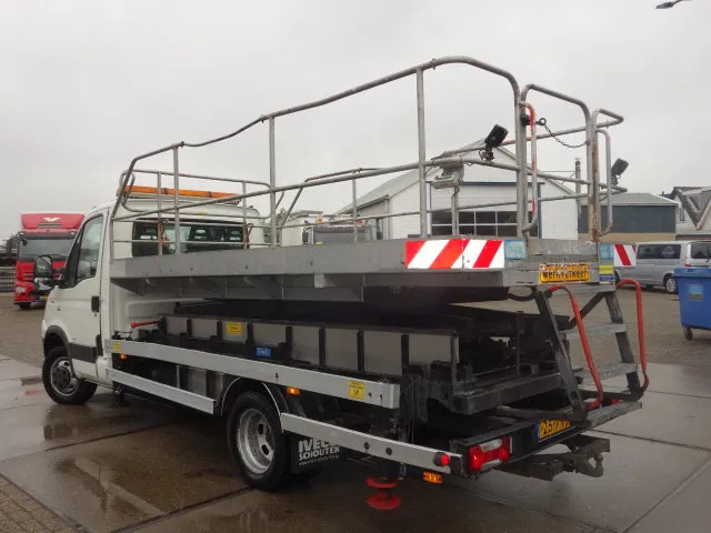 Iveco Daily 40C15 SKY WORKER PLATFORM - Xe tải nhỏ: hình 4 Iveco Daily 40C15 SKY WORKER PLATFORM - Xe tải nhỏ: hình 4