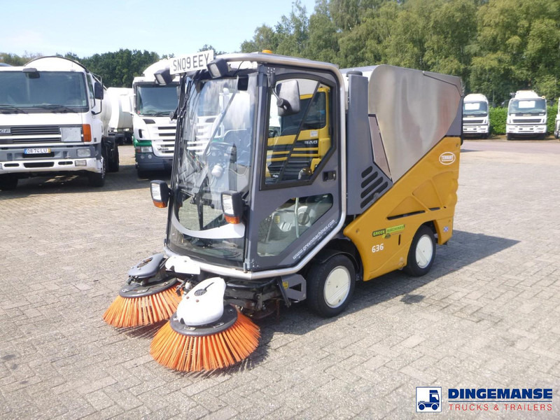 Applied sweeper Green machine 636 - Xe quét đường: hình 1 Applied sweeper Green machine 636 - Xe quét đường: hình 1