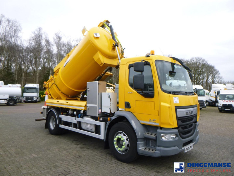 DAF LF 220 4x2 RHD Whale vacuum tank - Xe tải chân không: hình 2 DAF LF 220 4x2 RHD Whale vacuum tank - Xe tải chân không: hình 2