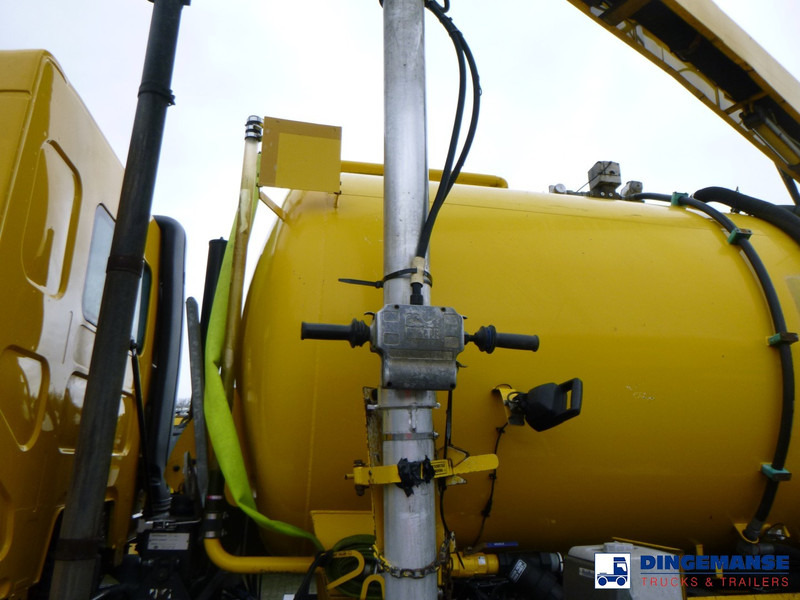 Xe tải chân không DAF LF 55.220 4X2 Whale vacuum tank 8.1 m3: hình 16