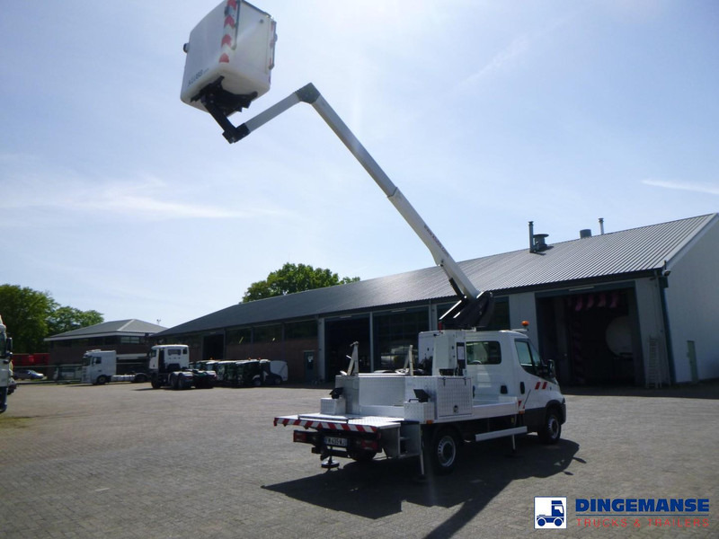 Iveco Daily 35-140 4x2 Euro 6 Klubb K26 manlift - Nền bục trên không gắn trên xe tải: hình 4 Iveco Daily 35-140 4x2 Euro 6 Klubb K26 manlift - Nền bục trên không gắn trên xe tải: hình 4