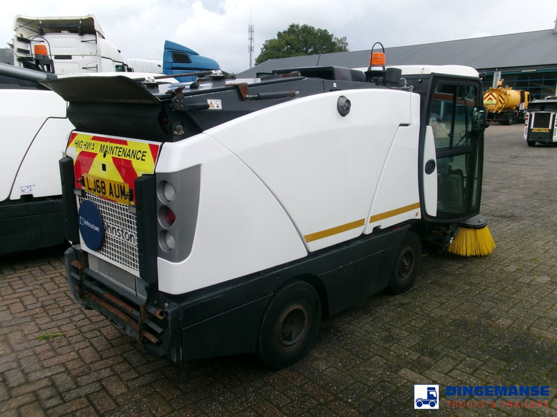 Johnston C202 compact street sweeper - Xe quét đường: hình 4 Johnston C202 compact street sweeper - Xe quét đường: hình 4