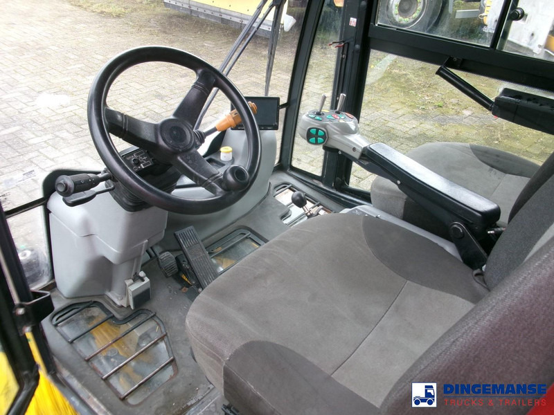 Johnston C202 compact street sweeper - Xe quét đường: hình 5 Johnston C202 compact street sweeper - Xe quét đường: hình 5