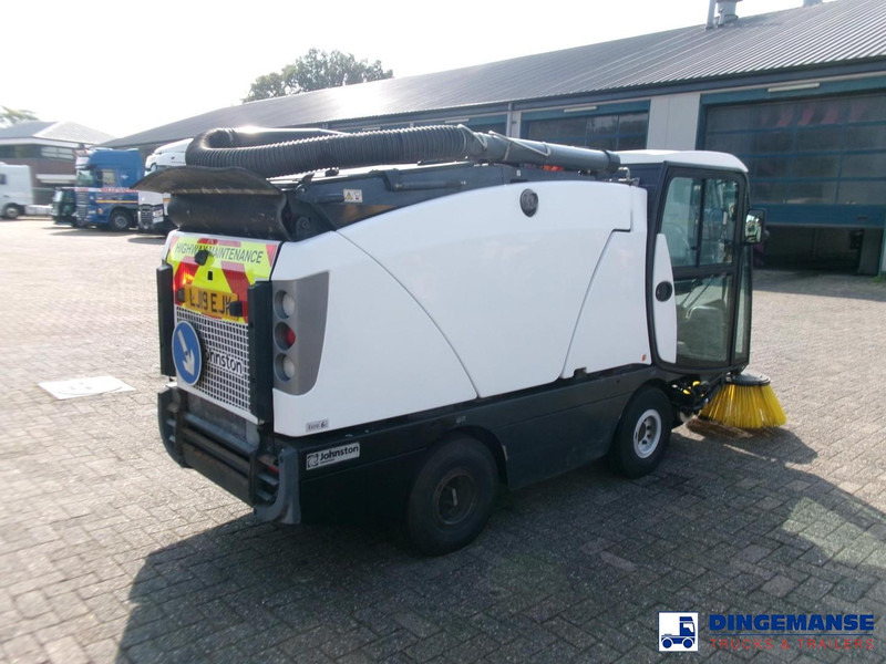 Johnston C202 compact street sweeper - Xe quét đường: hình 3 Johnston C202 compact street sweeper - Xe quét đường: hình 3