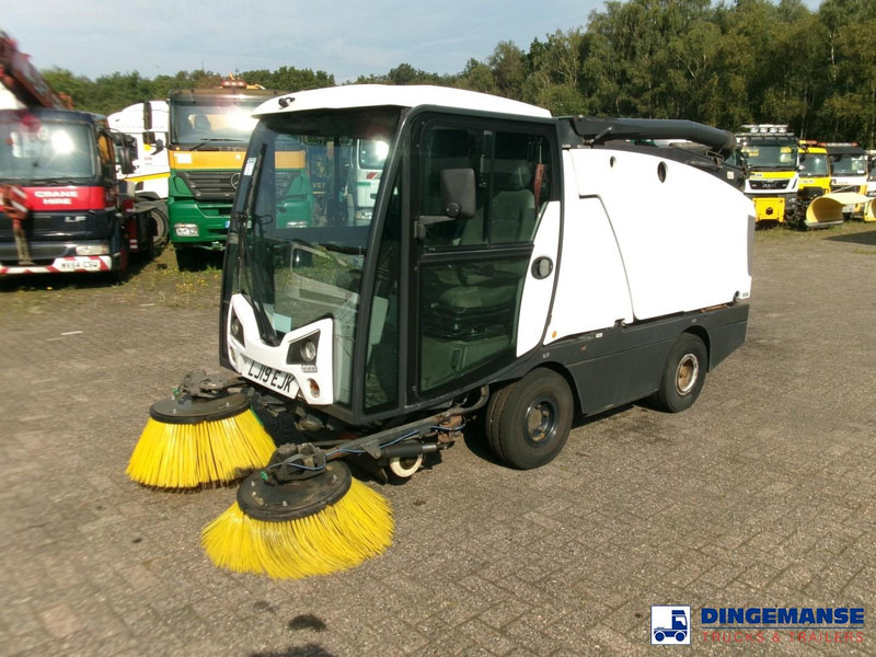 Johnston C202 compact street sweeper - Xe quét đường: hình 1 Johnston C202 compact street sweeper - Xe quét đường: hình 1