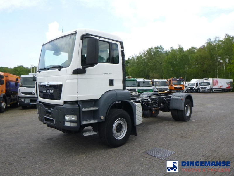 MAN TGS 19.360 4X2 BBS manual Euro 2 chassis + PTO - Xe tải khung gầm: hình 1 MAN TGS 19.360 4X2 BBS manual Euro 2 chassis + PTO - Xe tải khung gầm: hình 1