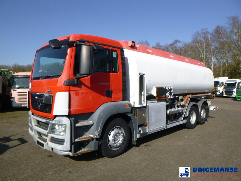 MAN TGS 26.320 6X2 RHD fuel tank 20 m3 / 4 comp - Xe bồn: hình 1 MAN TGS 26.320 6X2 RHD fuel tank 20 m3 / 4 comp - Xe bồn: hình 1