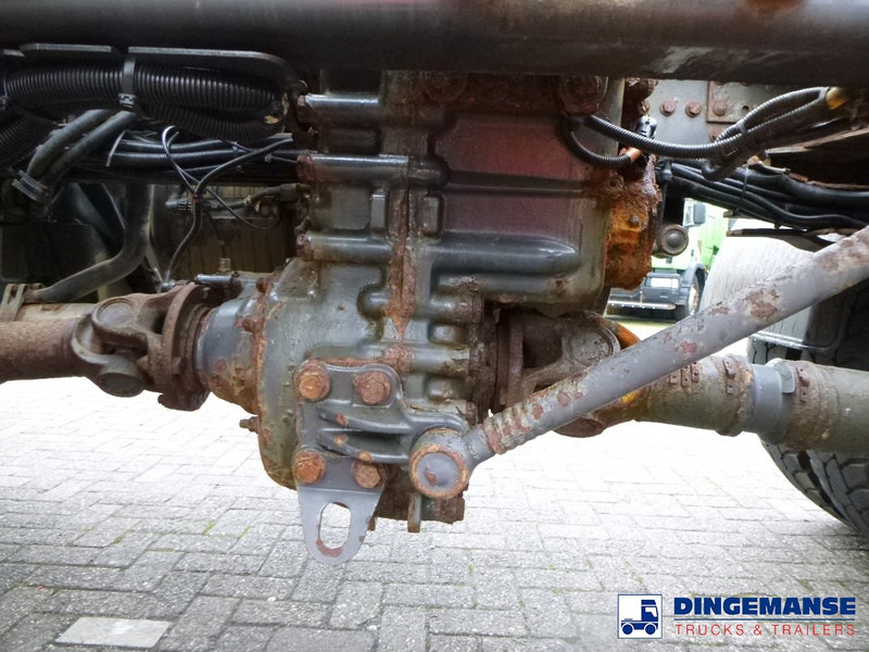 Interior photo 1: Cho thuê Renault Kerax 380 DXI 4x4 Euro 5 chassis + PTO Renault Kerax 380 DXI 4x4 Euro 5 chassis + PTO