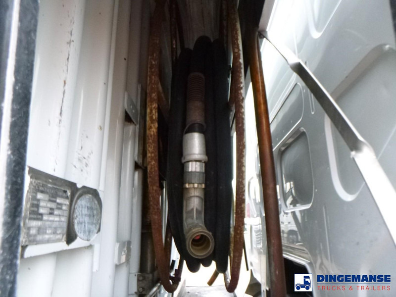 Cho thuê Renault Midlum 220 dci 4x2 fuel tank 10.5 m3 / 4 comp Renault Midlum 220 dci 4x2 fuel tank 10.5 m3 / 4 comp: hình 13 Cho thuê Renault Midlum 220 dci 4x2 fuel tank 10.5 m3 / 4 comp Renault Midlum 220 dci 4x2 fuel tank 10.5 m3 / 4 comp: hình 13