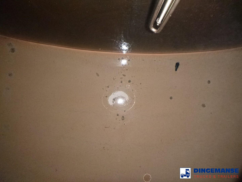 Cho thuê Renault Midlum 220 dci 4x2 fuel tank 10.5 m3 / 4 comp Renault Midlum 220 dci 4x2 fuel tank 10.5 m3 / 4 comp: hình 20 Cho thuê Renault Midlum 220 dci 4x2 fuel tank 10.5 m3 / 4 comp Renault Midlum 220 dci 4x2 fuel tank 10.5 m3 / 4 comp: hình 20