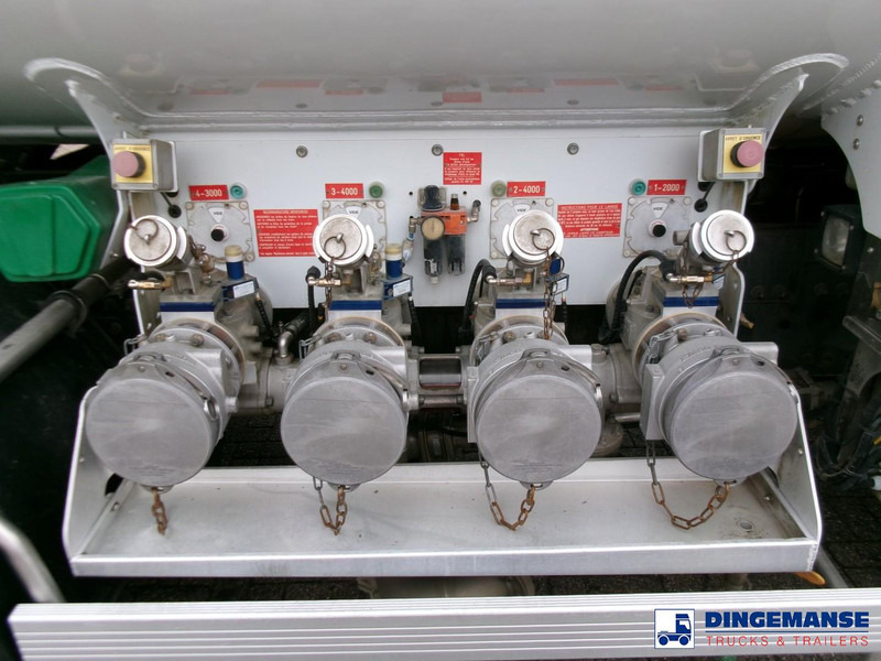 Renault Premium 270 4x2 fuel tank 13.8 m3 / 4 comp - Xe bồn: hình 5 Renault Premium 270 4x2 fuel tank 13.8 m3 / 4 comp - Xe bồn: hình 5