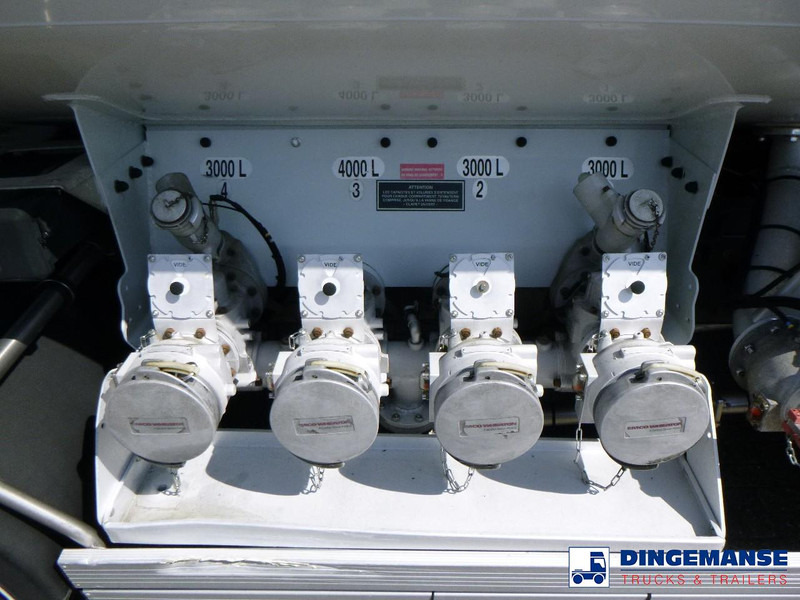 Renault Premium 280 dxi 4x2 fuel tank 13.6 m3 / 4 comp - Xe bồn: hình 5 Renault Premium 280 dxi 4x2 fuel tank 13.6 m3 / 4 comp - Xe bồn: hình 5