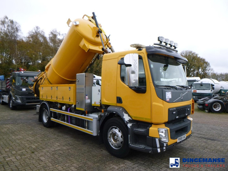 Volvo FL 4x2 Vacuum truck Whale 8.1 m3 - Xe tải chân không: hình 2 Volvo FL 4x2 Vacuum truck Whale 8.1 m3 - Xe tải chân không: hình 2