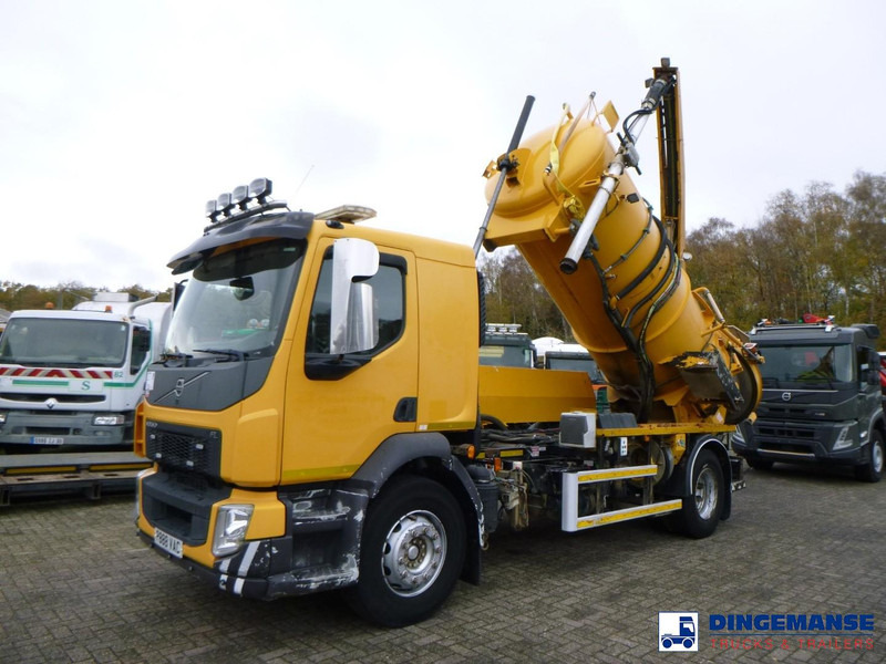 Volvo FL 4x2 Vacuum truck Whale 8.1 m3 - Xe tải chân không: hình 1 Volvo FL 4x2 Vacuum truck Whale 8.1 m3 - Xe tải chân không: hình 1
