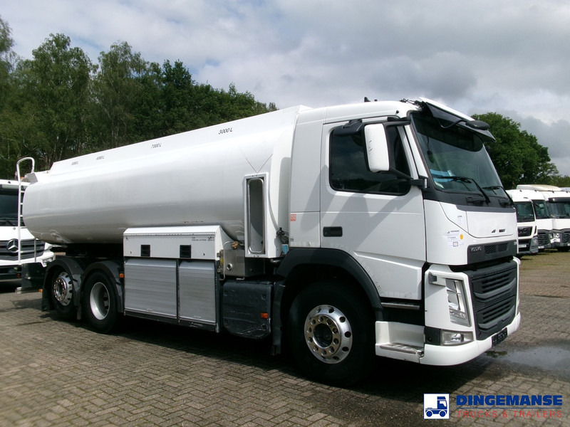 Volvo FM 380 6X2 fuel tank 20.6 m3 / 4 comp - Xe bồn: hình 2 Volvo FM 380 6X2 fuel tank 20.6 m3 / 4 comp - Xe bồn: hình 2