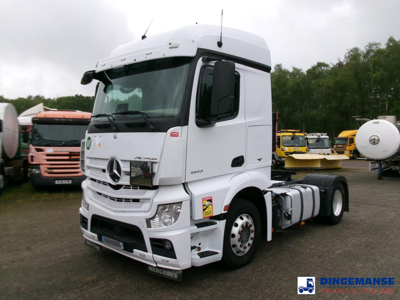 Mercedes-Benz Actros 1843 4x2 Euro 6 + ADR - Xe đầu kéo: hình 1 Mercedes-Benz Actros 1843 4x2 Euro 6 + ADR - Xe đầu kéo: hình 1