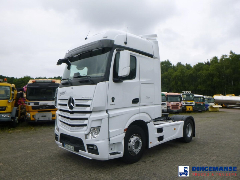 Mercedes-Benz Actros 1851 4x2 Euro 6 + Retarder - Xe đầu kéo: hình 1 Mercedes-Benz Actros 1851 4x2 Euro 6 + Retarder - Xe đầu kéo: hình 1