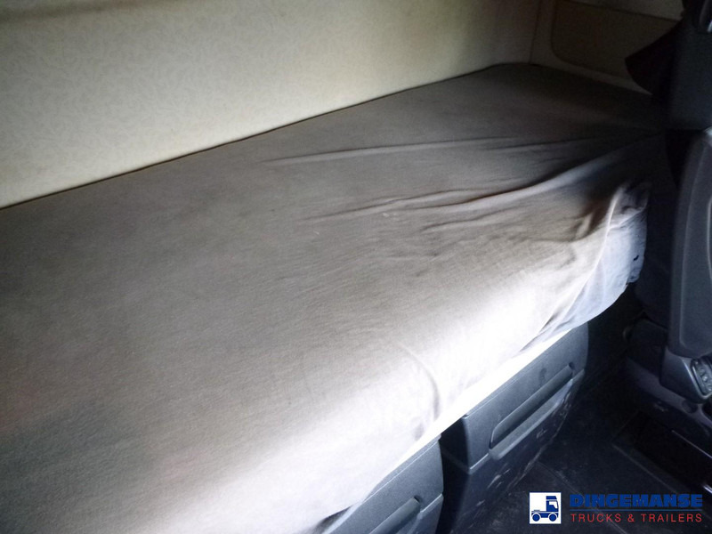 Xe đầu kéo Mercedes-Benz Actros 1945 4x2 Euro 6: hình 16