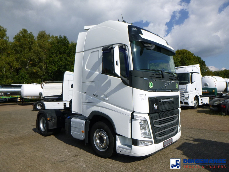 Volvo FH 420 4X2 Euro 6 + ADR - Xe đầu kéo: hình 2 Volvo FH 420 4X2 Euro 6 + ADR - Xe đầu kéo: hình 2