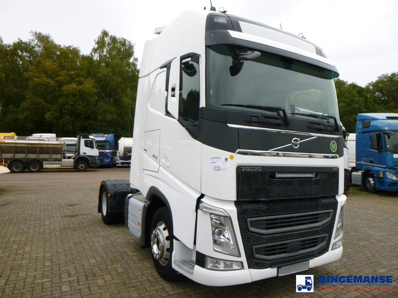 Volvo FH 420 4X2 Euro 6 + ADR - Xe đầu kéo: hình 2 Volvo FH 420 4X2 Euro 6 + ADR - Xe đầu kéo: hình 2