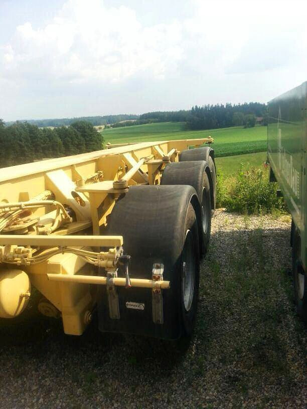 Goldhofer 3-Achs SPZ-DL3-38/80 Spezial 20,5meter + 3xLenk - Xe chở container/ Sơ mi rơ moóc hoán đổi thân: hình 4 Goldhofer 3-Achs SPZ-DL3-38/80 Spezial 20,5meter + 3xLenk - Xe chở container/ Sơ mi rơ moóc hoán đổi thân: hình 4
