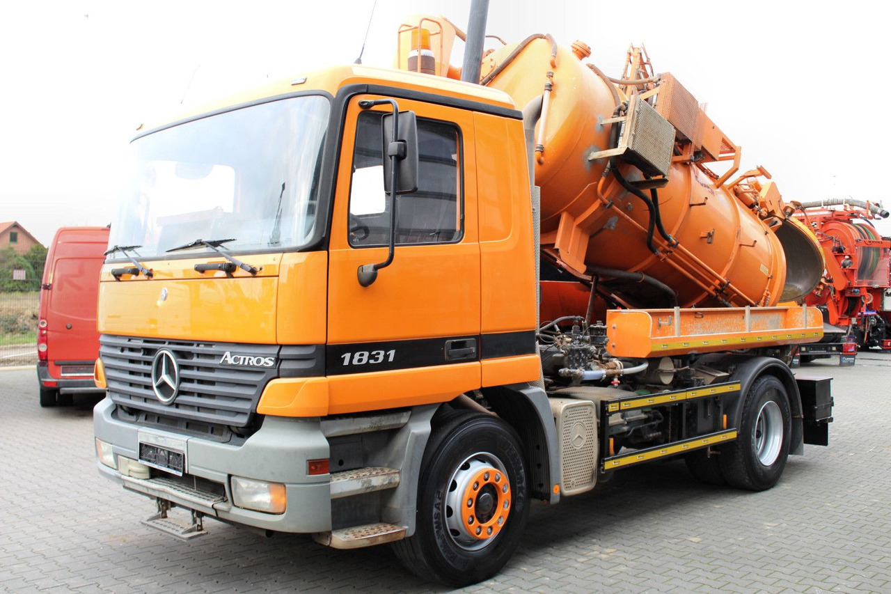 Mercedes-Benz Actros 1831 4x2 Hellmers 6,5m³ V2A INOX Kipper - Xe tải chân không: hình 2 Mercedes-Benz Actros 1831 4x2 Hellmers 6,5m³ V2A INOX Kipper - Xe tải chân không: hình 2