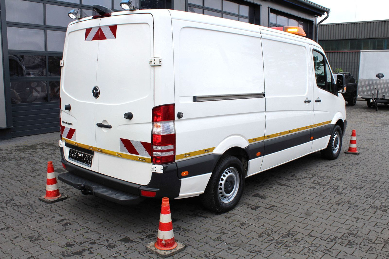 Mercedes-Benz Sprinter 316 CDI + Leistikow 1m³ HD-Spüler 3,5t - Xe tải chân không: hình 4 Mercedes-Benz Sprinter 316 CDI + Leistikow 1m³ HD-Spüler 3,5t - Xe tải chân không: hình 4