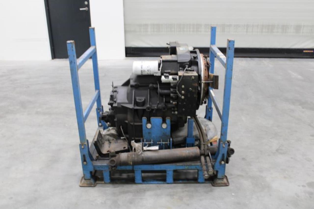 Dana 13.9TE10319-25 - Truyền động cho Thiết bị xử lý vật liệu: hình 2 Dana 13.9TE10319-25 - Truyền động cho Thiết bị xử lý vật liệu: hình 2