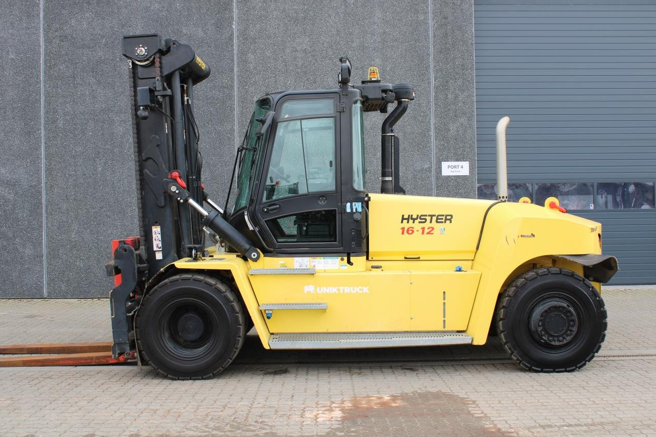 Hyster H16.00XM-12 - Xe nâng diesel: hình 1 Hyster H16.00XM-12 - Xe nâng diesel: hình 1
