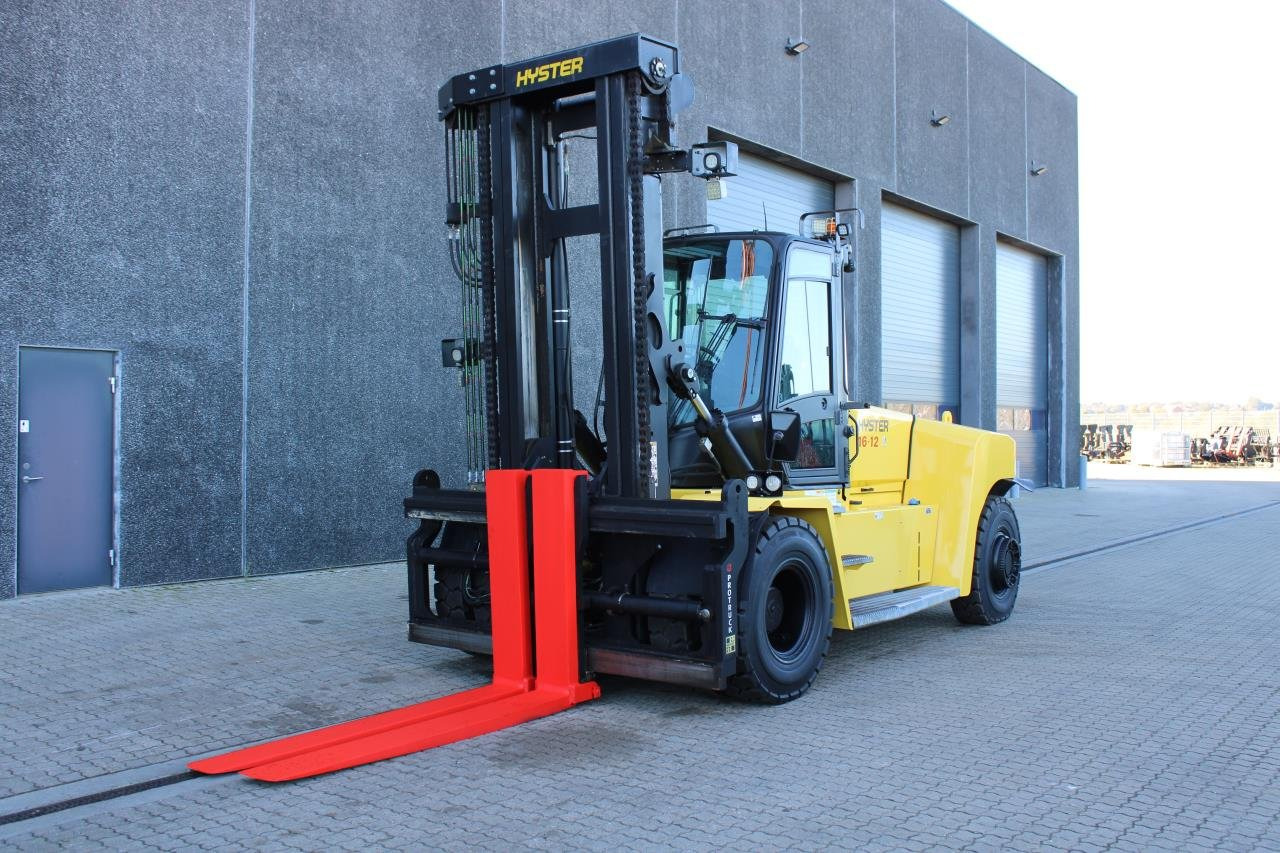 Hyster H16.00XM-12 - Xe nâng diesel: hình 2 Hyster H16.00XM-12 - Xe nâng diesel: hình 2