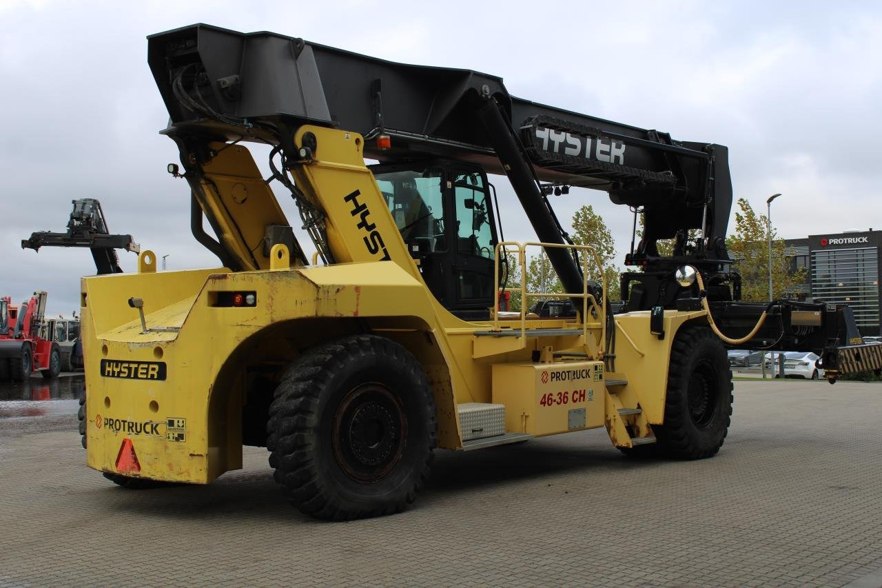 Hyster RS46-36CH - Xe tiếp cận xếp chồng: hình 3 Hyster RS46-36CH - Xe tiếp cận xếp chồng: hình 3