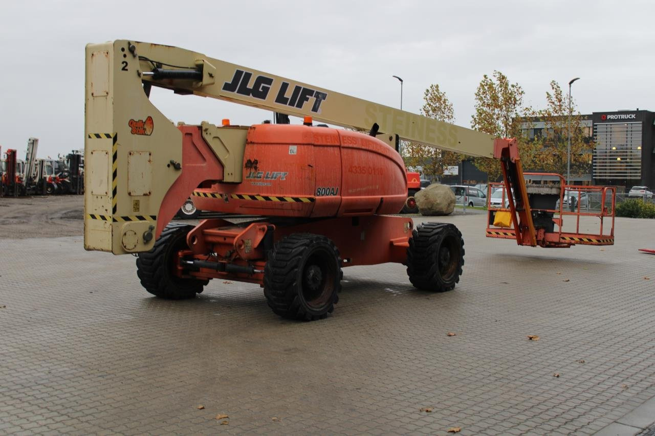 JLG 800AJ - Xe nâng người nhiều khớp nối: hình 2 JLG 800AJ - Xe nâng người nhiều khớp nối: hình 2