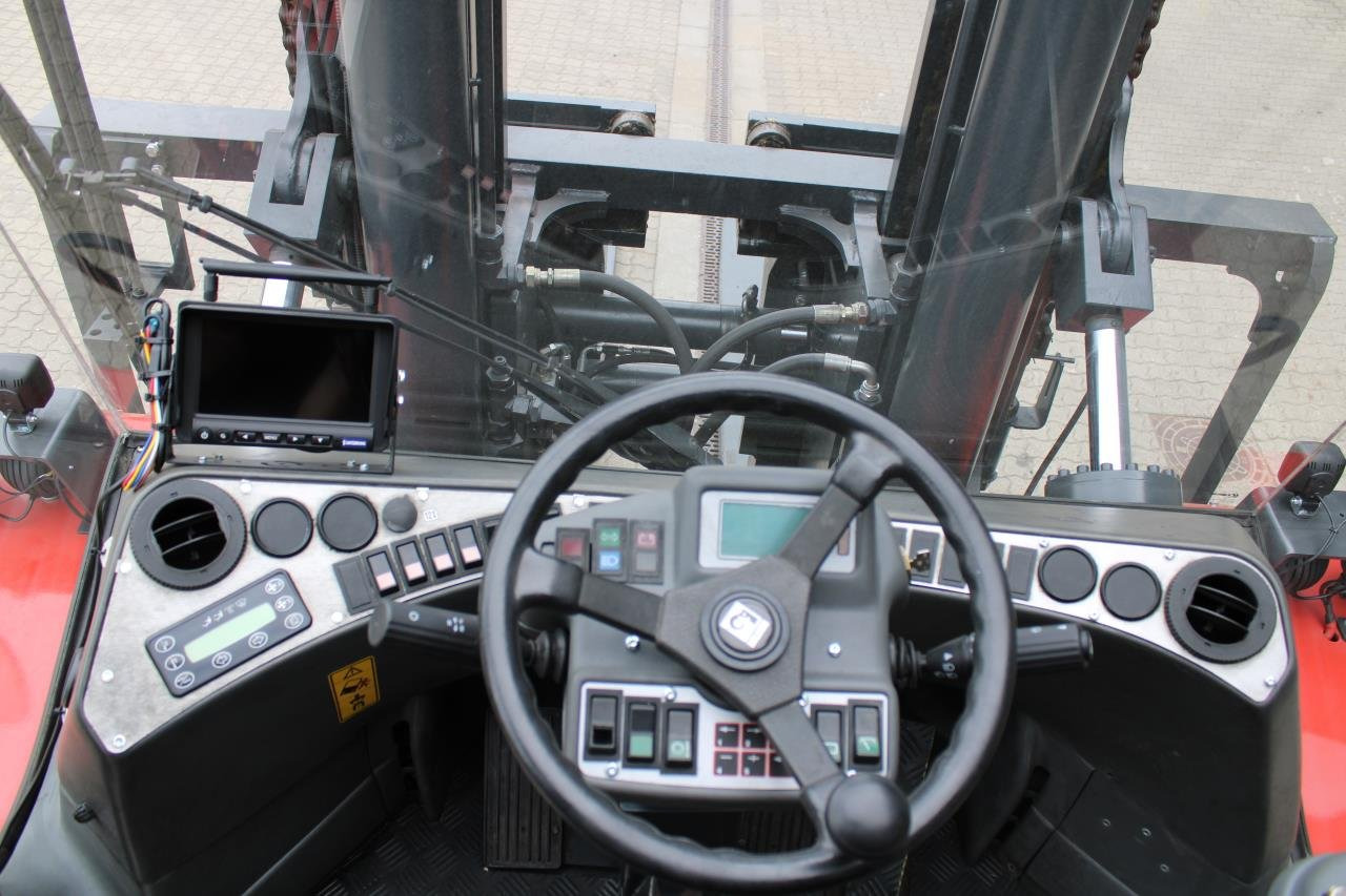 Kalmar DCD200-12LB - Xe nâng diesel: hình 4 Kalmar DCD200-12LB - Xe nâng diesel: hình 4