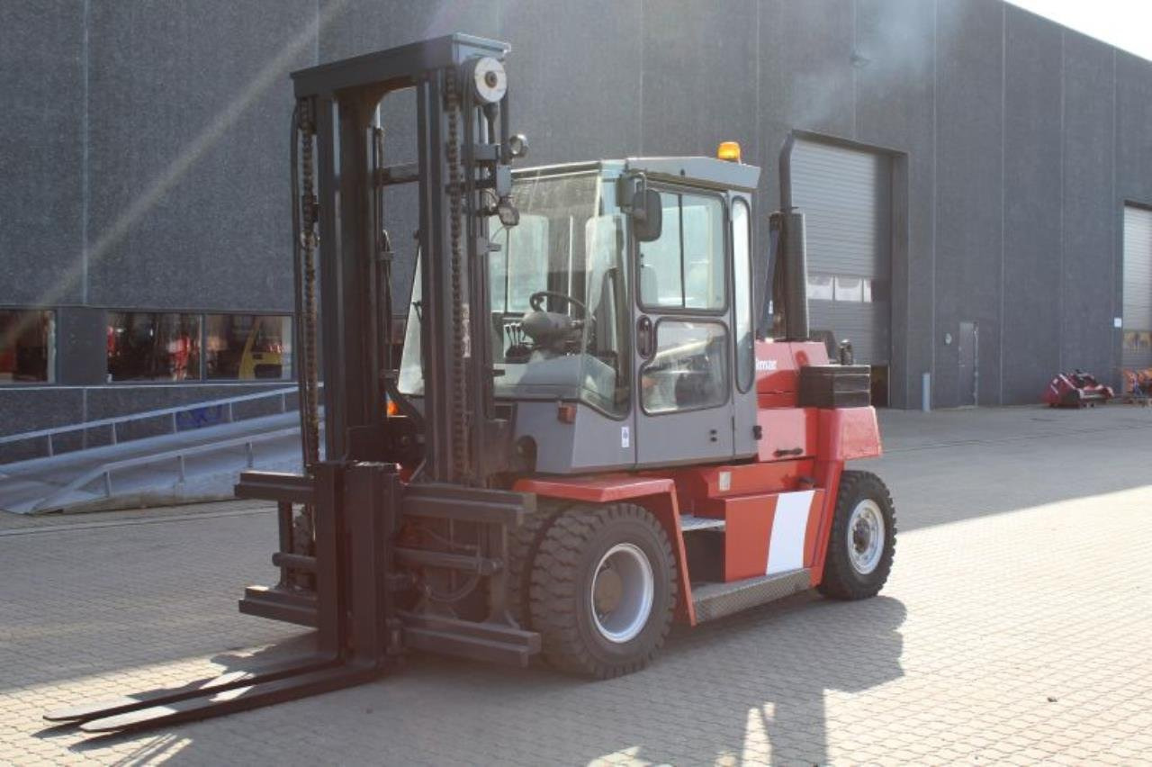 Kalmar DCD80-6 - Xe nâng diesel: hình 2 Kalmar DCD80-6 - Xe nâng diesel: hình 2