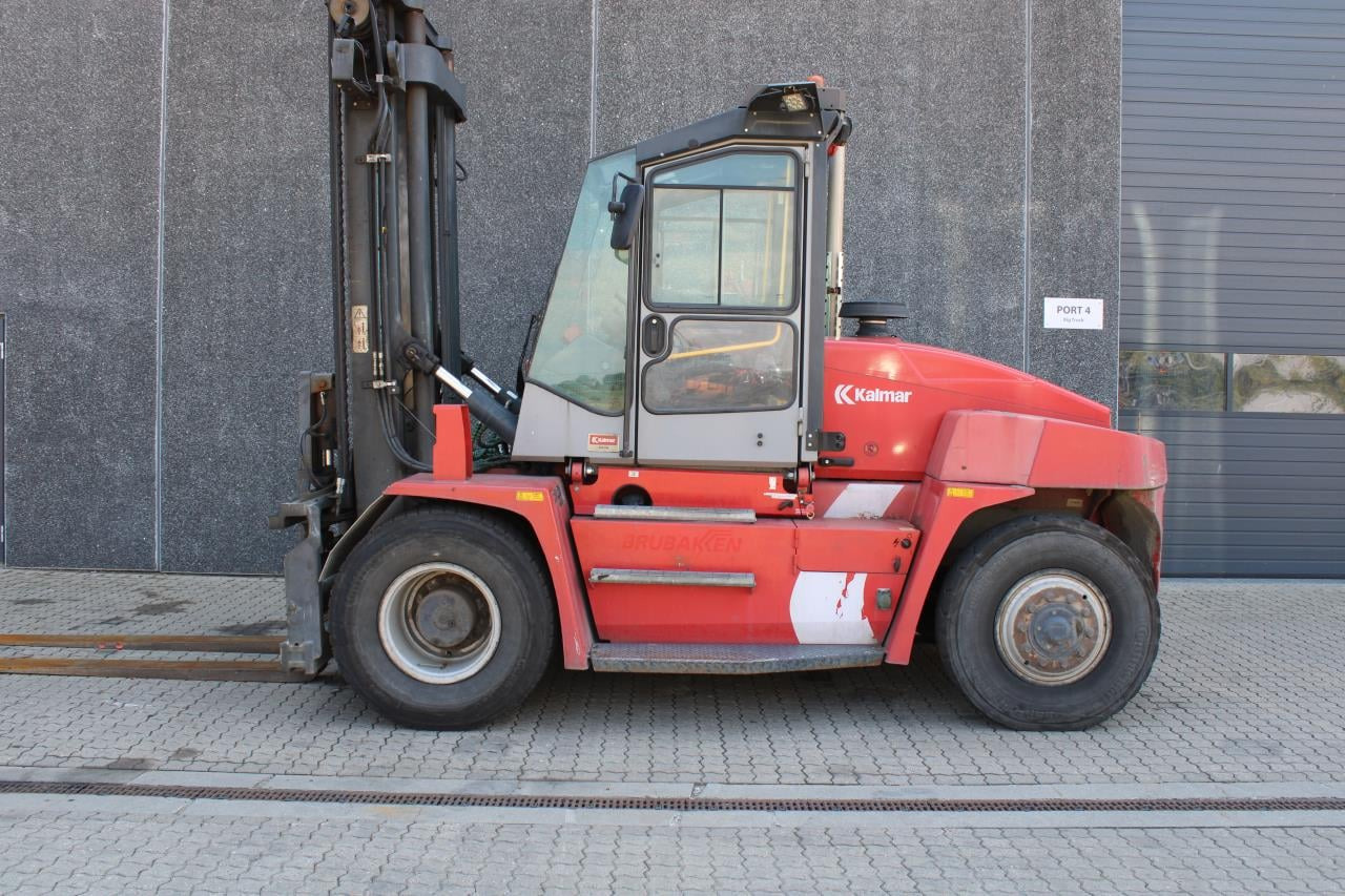 Kalmar DCE100-6 - Xe nâng diesel: hình 1 Kalmar DCE100-6 - Xe nâng diesel: hình 1