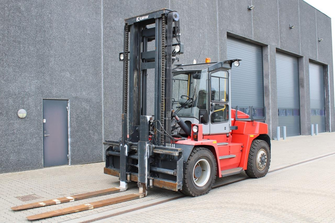 Kalmar DCE90-6 - Xe nâng diesel: hình 2 Kalmar DCE90-6 - Xe nâng diesel: hình 2