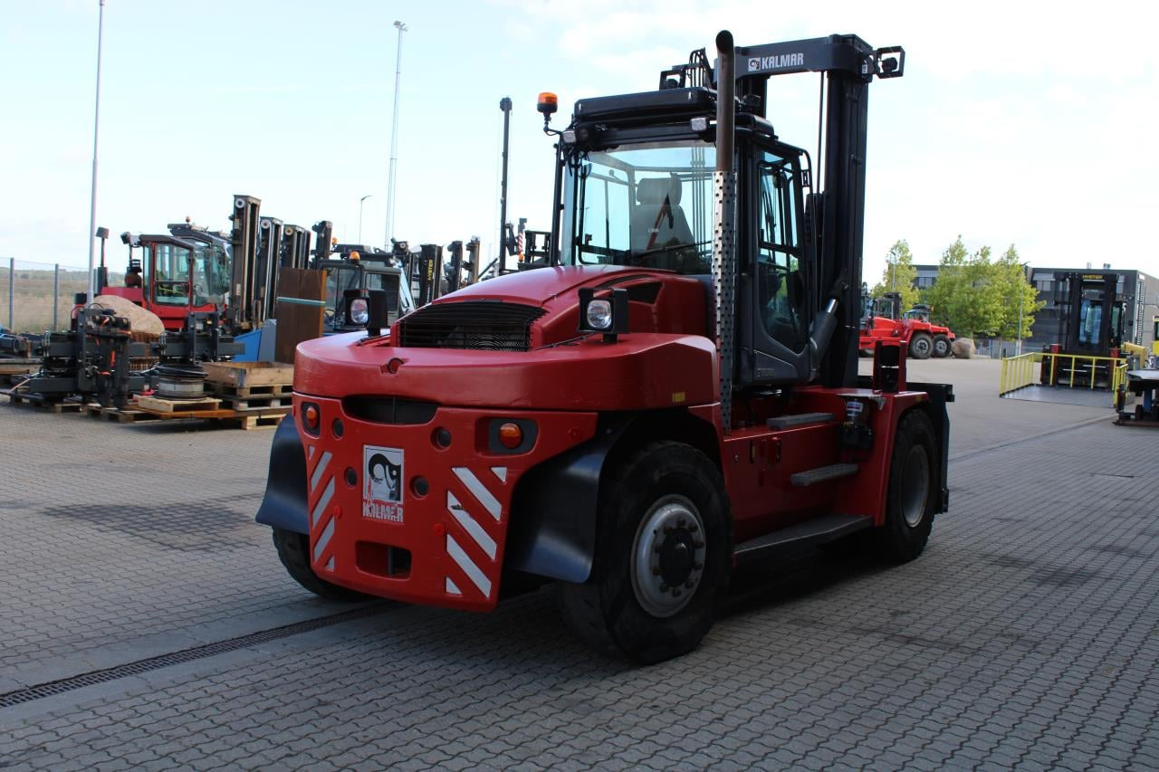 Kalmar DCG100-12 - Xe nâng diesel: hình 3 Kalmar DCG100-12 - Xe nâng diesel: hình 3