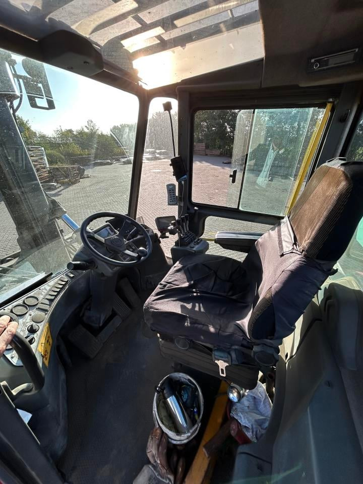 Kalmar DCG160-6 - Xe nâng diesel: hình 4 Kalmar DCG160-6 - Xe nâng diesel: hình 4