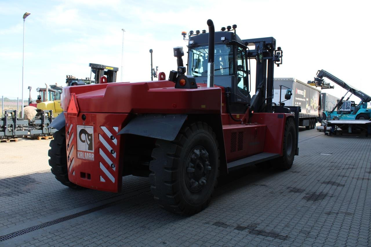 Kalmar DCG330-12 - Xe nâng diesel: hình 3 Kalmar DCG330-12 - Xe nâng diesel: hình 3