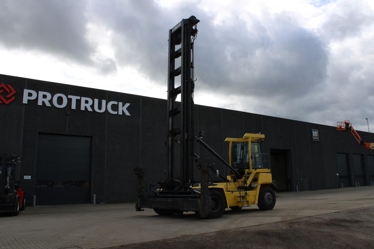 Kalmar DCG90-45ES7 - Máy nhấc container: hình 2 Kalmar DCG90-45ES7 - Máy nhấc container: hình 2