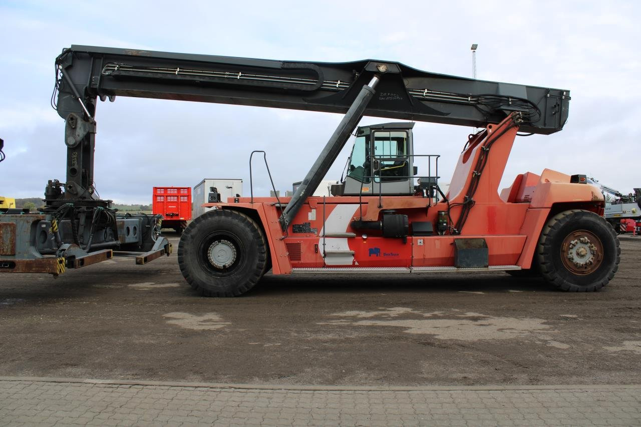 Kalmar DRF450-75S6XS - Xe tiếp cận xếp chồng: hình 1 Kalmar DRF450-75S6XS - Xe tiếp cận xếp chồng: hình 1