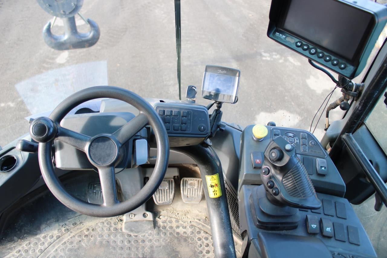 Kalmar DRG1300-92 SUPER GLO - Xe tiếp cận xếp chồng: hình 4 Kalmar DRG1300-92 SUPER GLO - Xe tiếp cận xếp chồng: hình 4