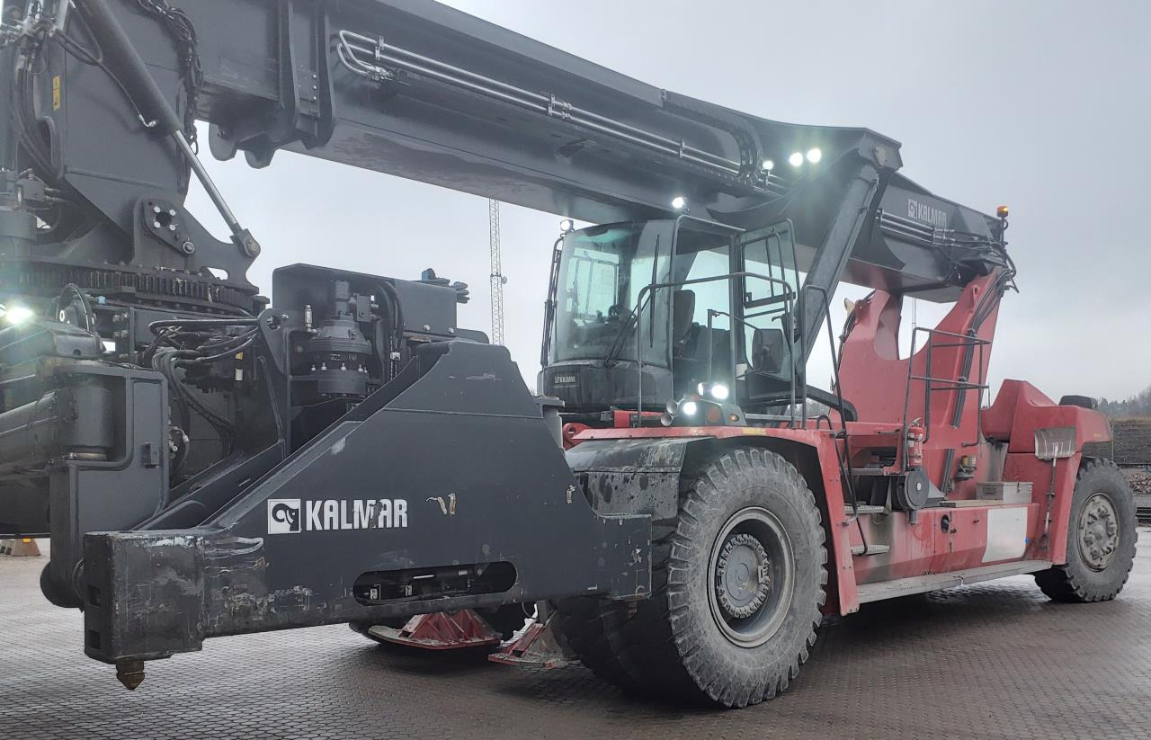 Kalmar DRG450-75C5XS - Xe tiếp cận xếp chồng: hình 1 Kalmar DRG450-75C5XS - Xe tiếp cận xếp chồng: hình 1