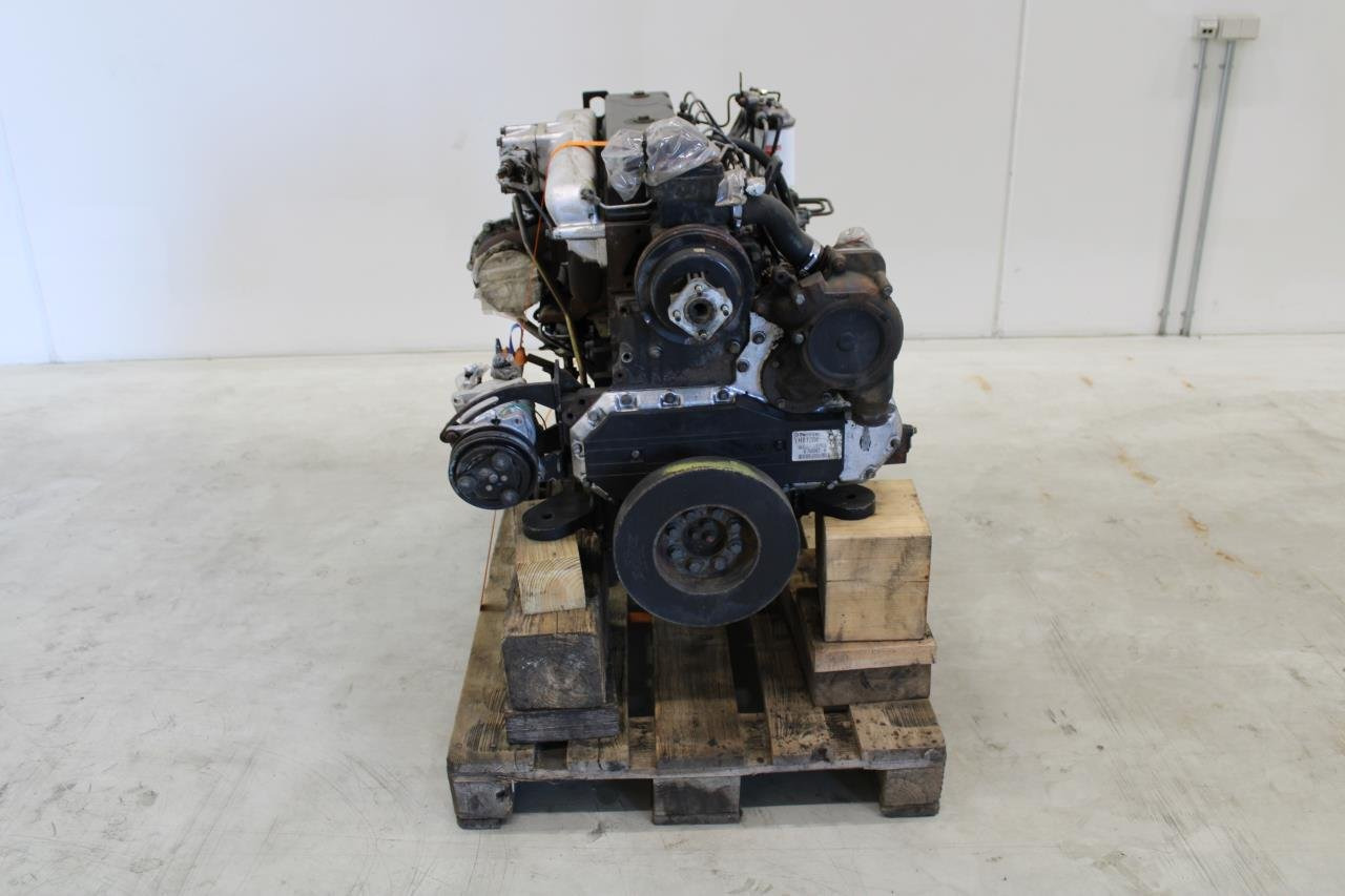 Perkins - Động cơ: hình 4 Perkins - Động cơ: hình 4