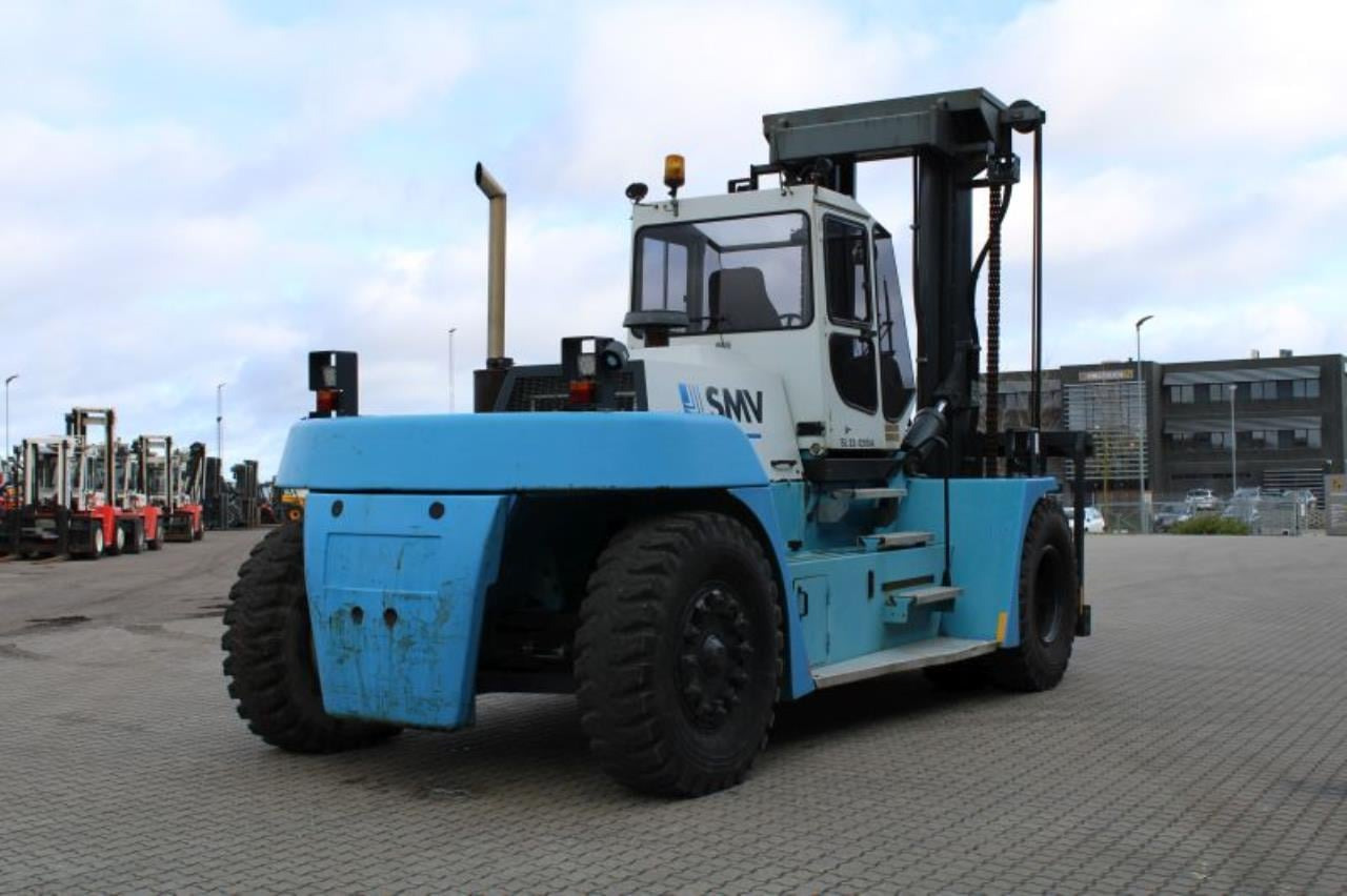 SMV SL25-1200A - Xe nâng diesel: hình 3 SMV SL25-1200A - Xe nâng diesel: hình 3
